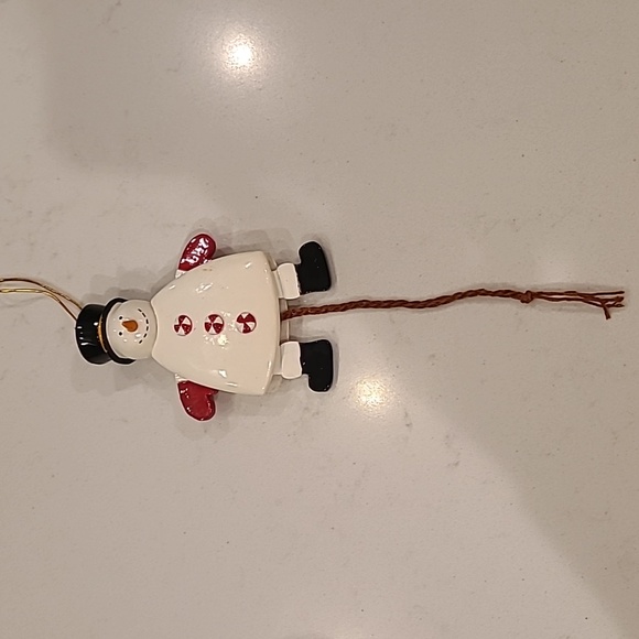 Snowman Movable Ornament - Picture 1 of 3